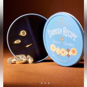 Anthropologie Sweets Tin Jewellery Box Danish Cookies